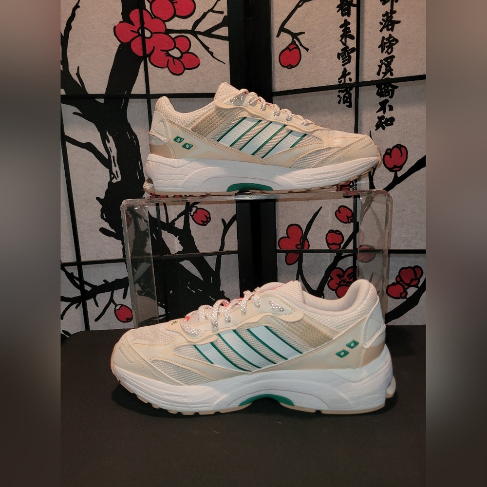 Adidas Spiritain 2000 Women's Cream and Green Sneakers - Picture 2 of 7